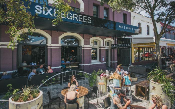 Six Degrees Boutique Hotel