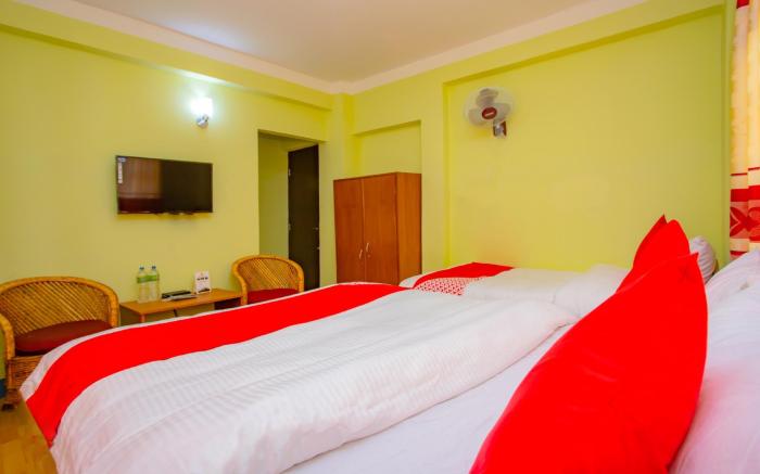 OYO 589 Hotel Trimurti