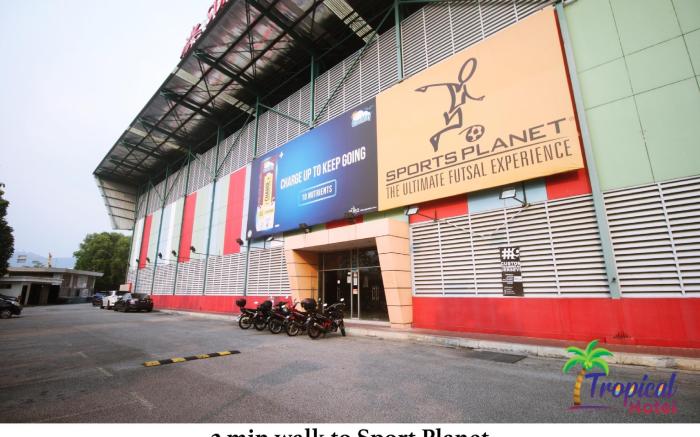 Tropical Hotel Kota Damansara