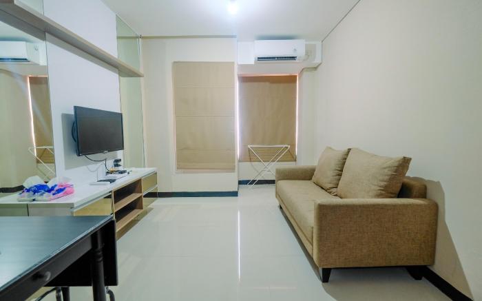 Comfy 2BR Apartment at Nifarro Park By Travelio