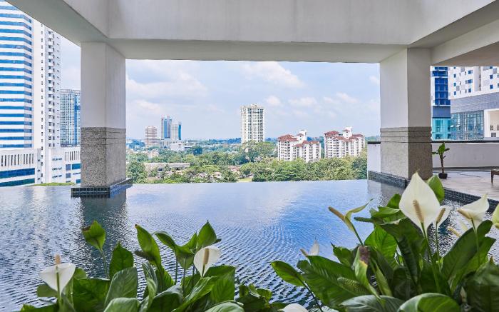 Twin Galaxy 2BR Dual-Key Balcony Near KSL/CIQ