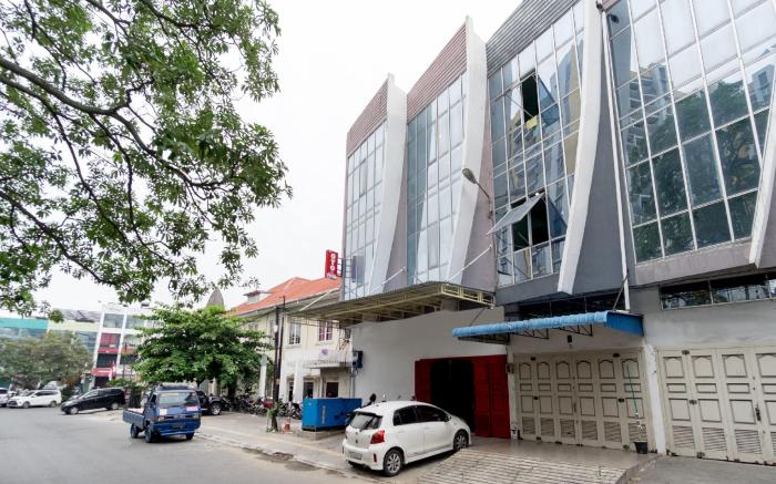 Super OYO 839 Royal Guest House