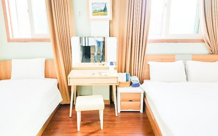 RGB HOUSE HOSTEL