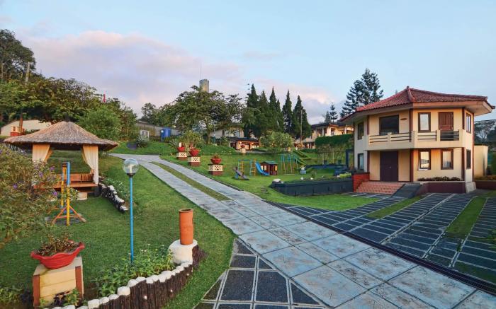 The Jayakarta Cisarua inn and villas