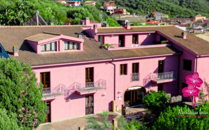 Residenza Locci - Rooms & Apartments