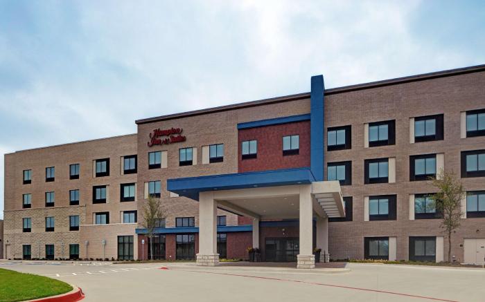 Hampton Inn & Suites Farmers Branch Dallas, TX