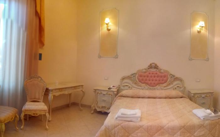 Imperial Rooms Luxury Guest House