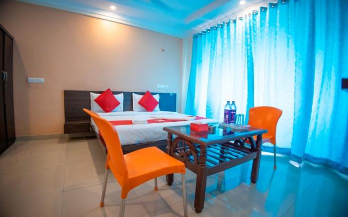Om Palace