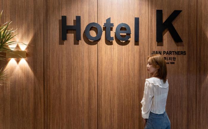Hotel K
