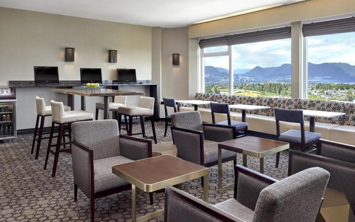 Sheraton Vancouver Guildford Hotel