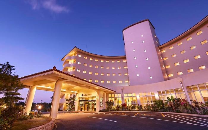 ANA Crowne Plaza Resort Okinawa Uruma Hills By IHG