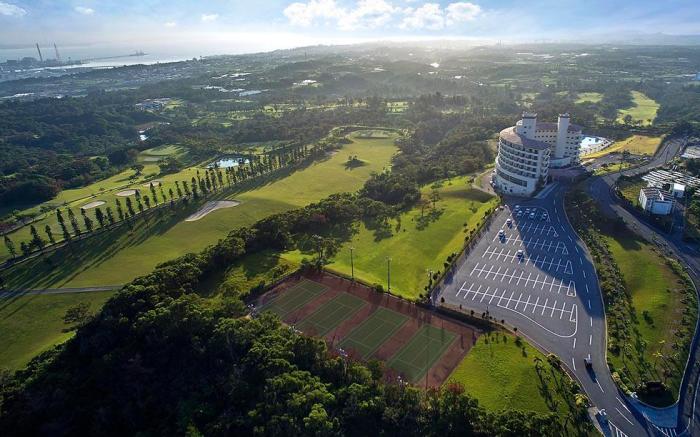 ANA Crowne Plaza Resort Okinawa Uruma Hills By IHG
