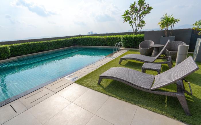 OYO Home 43978 Splendid 1br Icon City 
