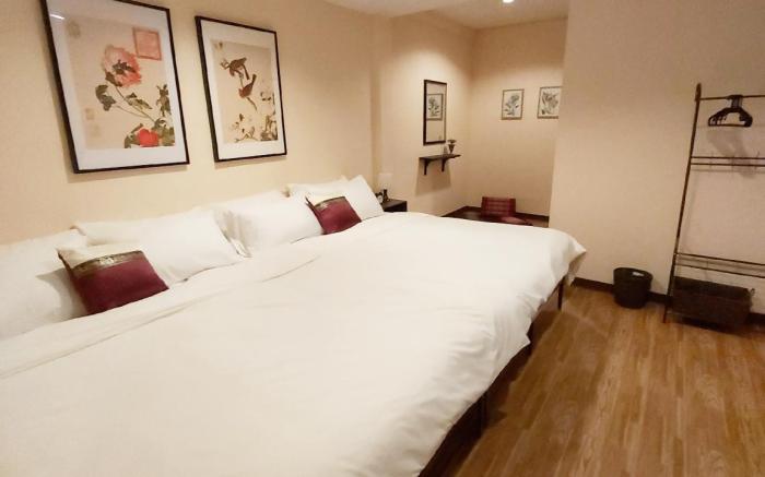 Real Bangkok Guesthouse.#1 Live like a real local.