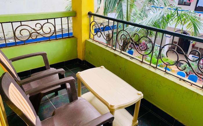 Partial Sea View non AC room in Arambol