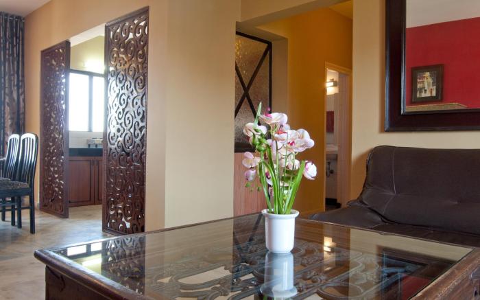 Spacious, airy & quiet - 2 Bedroom Apt