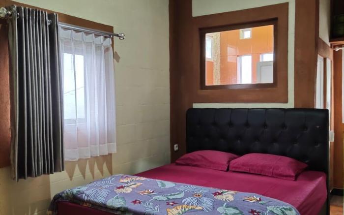 Bening Homestay bersih murah 4 kamar 3 kamar mandi