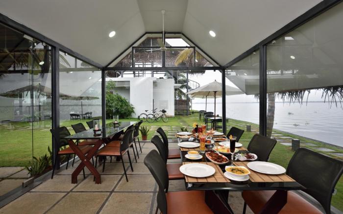 StayVista at The Rain - River Villa with Infinity Pool