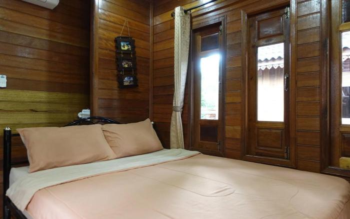 Thai Woodhouse - Peacock Room