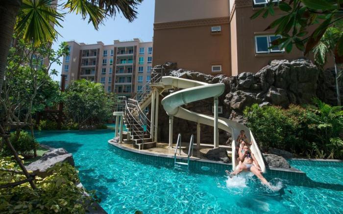 Atlantis Resort Pattaya by Pool Access