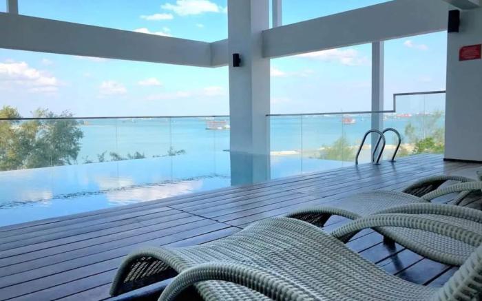 Gurney Sunrise Seaview Luxury Suite 8 Pax Sunrise Seaview Suite