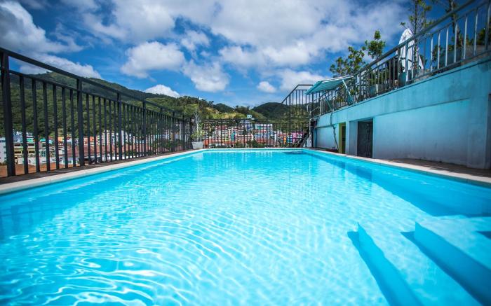 Happy 99 guest house/Deluxe double room & balcony