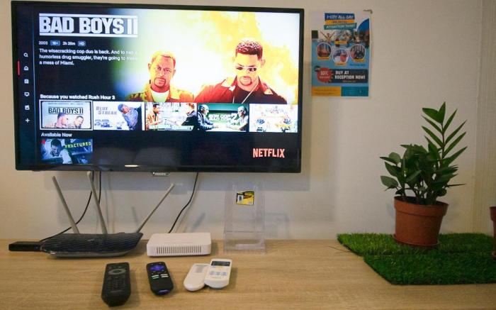 SmartHome self check-in studio NETFLIX/G00GLEHOME