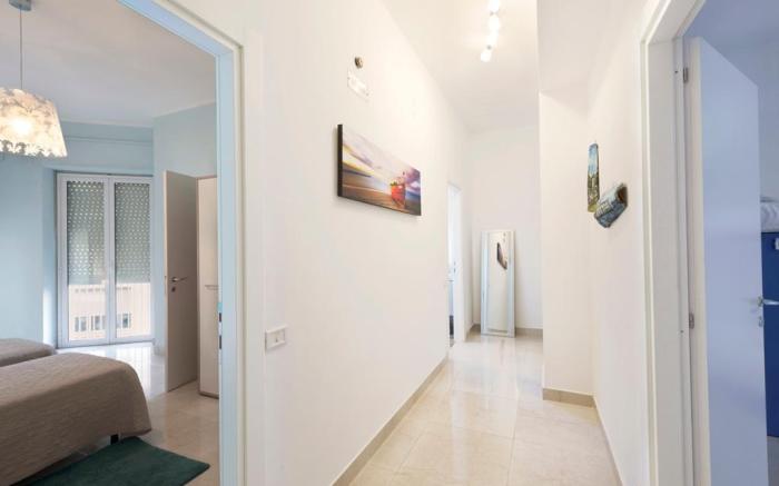 City Center, 3bdrs & 3 bathrooms, Walk to Ortigia