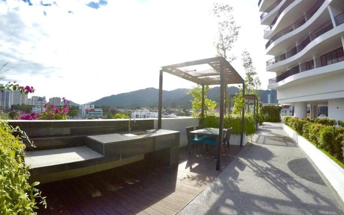 Minimalist  1-Bedroom Studio for 2-4pax- Pool View