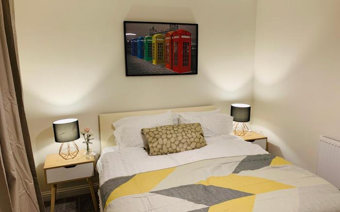 Dorla Homes - Luxurious 3 bedroom in Sittingbourne