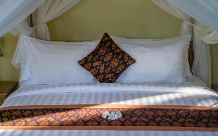 This  guest  house  is  perfect  for  honeymooner