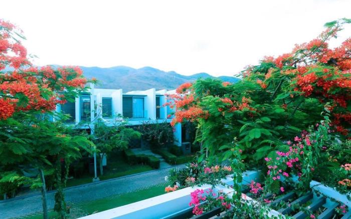 T@T Villa