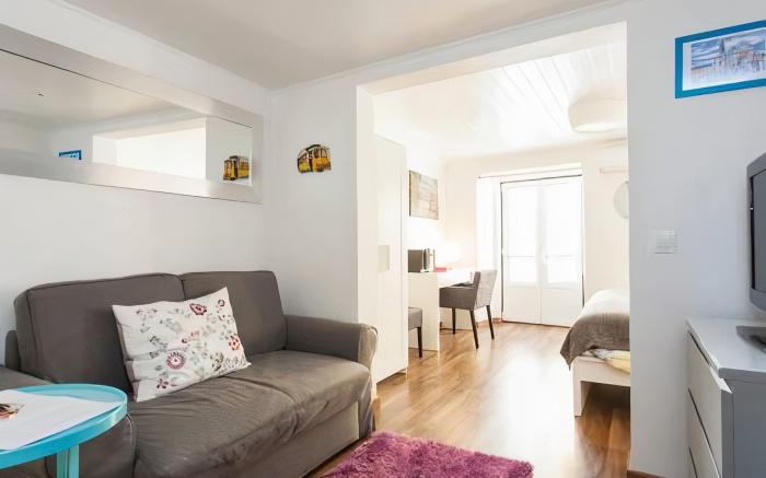 PS LISBON FLATS-Av Liberdade III- Clean&Safe Stamp