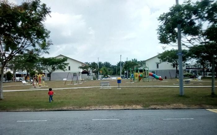 Kak Chik Muslim Homestay Kepala Batas