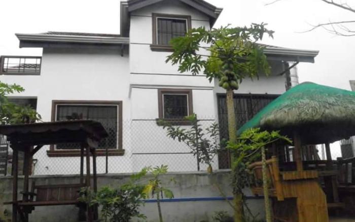 Ping's Place Silang - with Private Swimming Pool