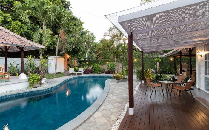 Villa Miracle Sanur - 200 metres to Beach