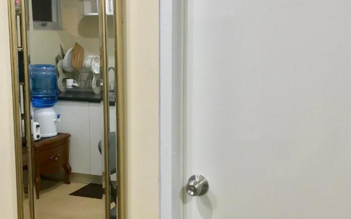 J&W 2-Bedroom PENTHOUSE Condo Unit CENTRIOMall