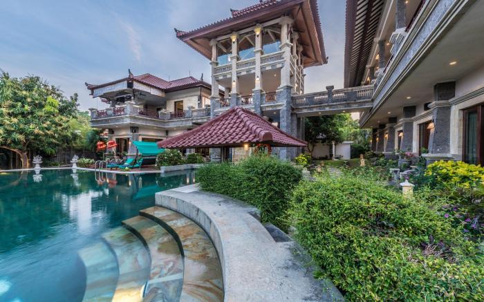 VILLA BALI CASTLE NUSA DUA