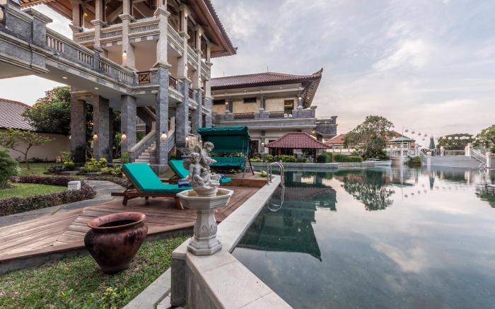 VILLA BALI CASTLE NUSA DUA