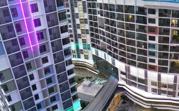 Suite 133 @ i-City- 2BR/4 Pax/WiFi/Parking/Netflix