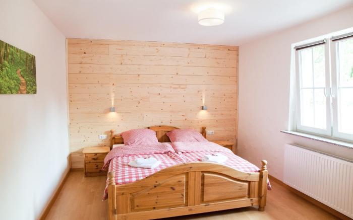 Cosy and modern apartment Frog King