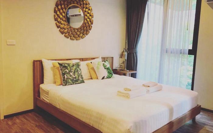 Onebed The Deck Patong condo, quiet, fast wifi，GYM