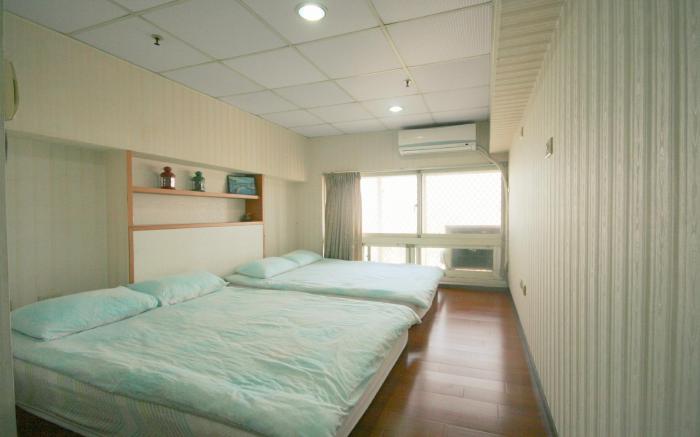 13Taichung City/elevator/live 2-6 people/free wifi