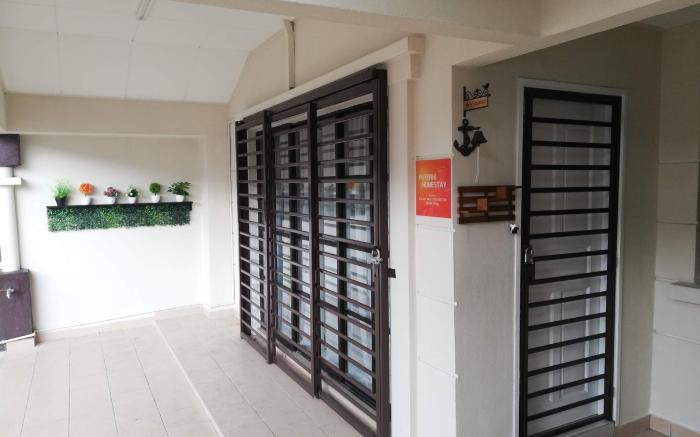Relaxing & Comfy Puteri 6 Homestay