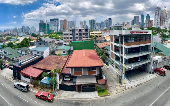 Fresh Loft Condo Kapitolyo Pasig near Estancia