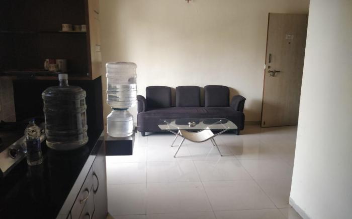 Modish 1 BHK for 3, 650 m from Koregaon Park/33990
