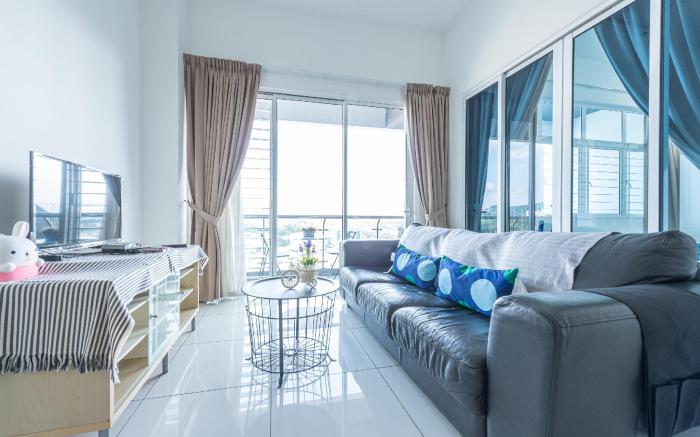 Private 5 star home @ Sky.Pod