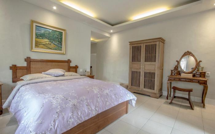 Villa 3# 1 BR Balinese Villa with public pool
