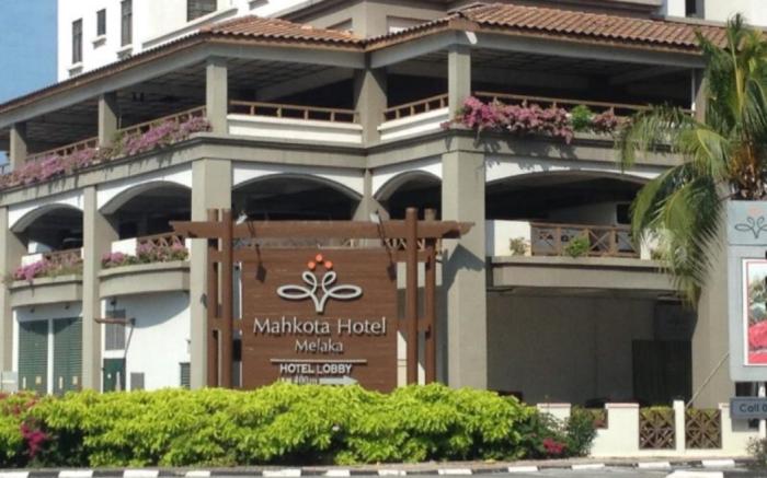 Modern Home Mahkkota/ Walk to Mall & Jonker/ 1BR
