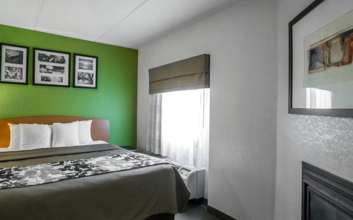 Sleep Inn & Suites near Sports World Blvd.